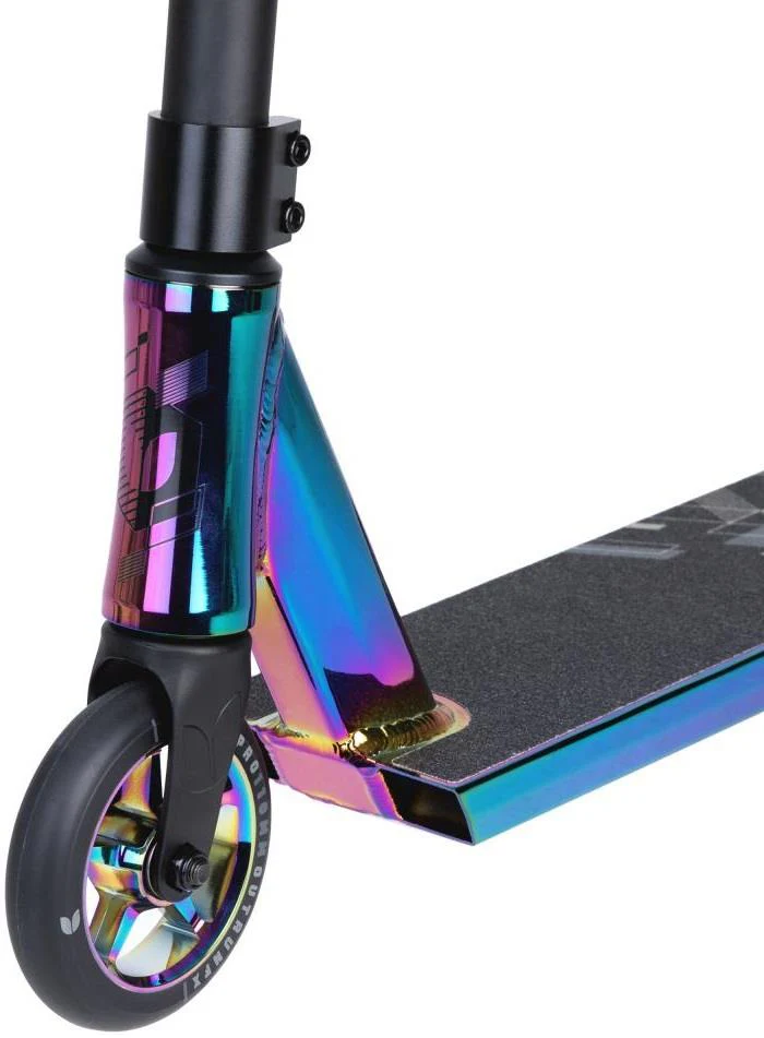 Blazer Pro Outrun 3 FX Complete Stunt Scooter - Neochrome - Image 4