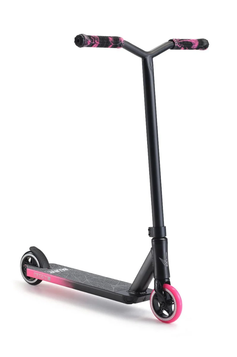 Blunt Envy ONE S3 Complete Stunt Scooter - Black / Pink - Image 3